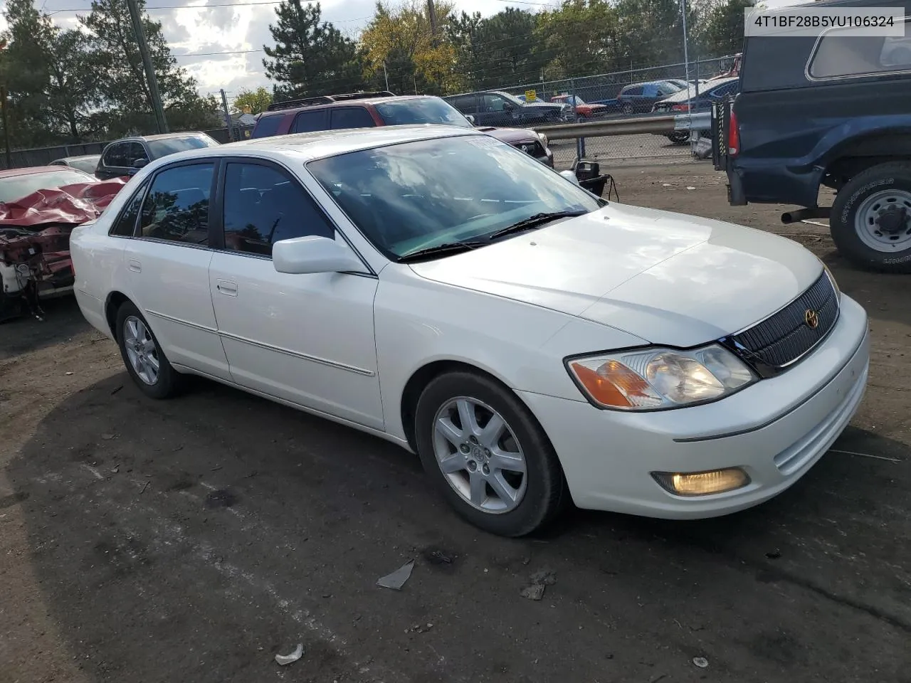 2000 Toyota Avalon Xl VIN: 4T1BF28B5YU106324 Lot: 76619644