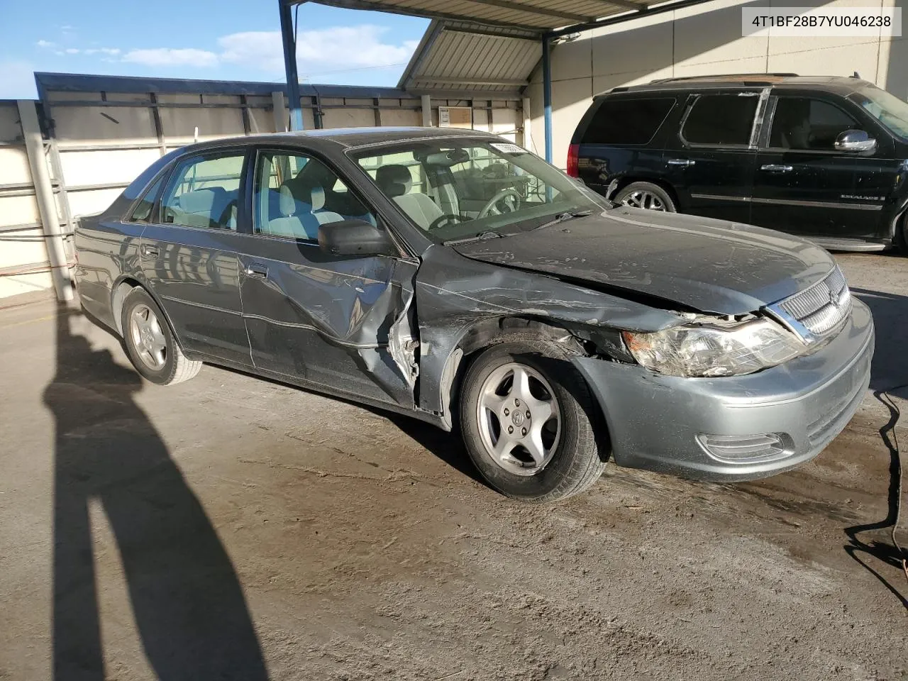 2000 Toyota Avalon Xl VIN: 4T1BF28B7YU046238 Lot: 77665714