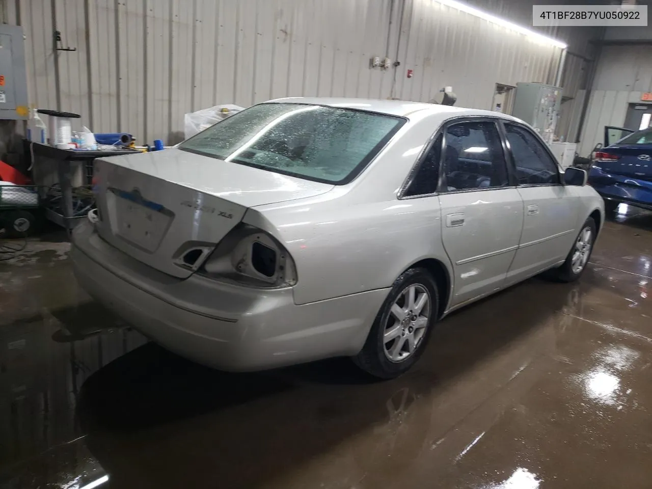 2000 Toyota Avalon Xl VIN: 4T1BF28B7YU050922 Lot: 77758604