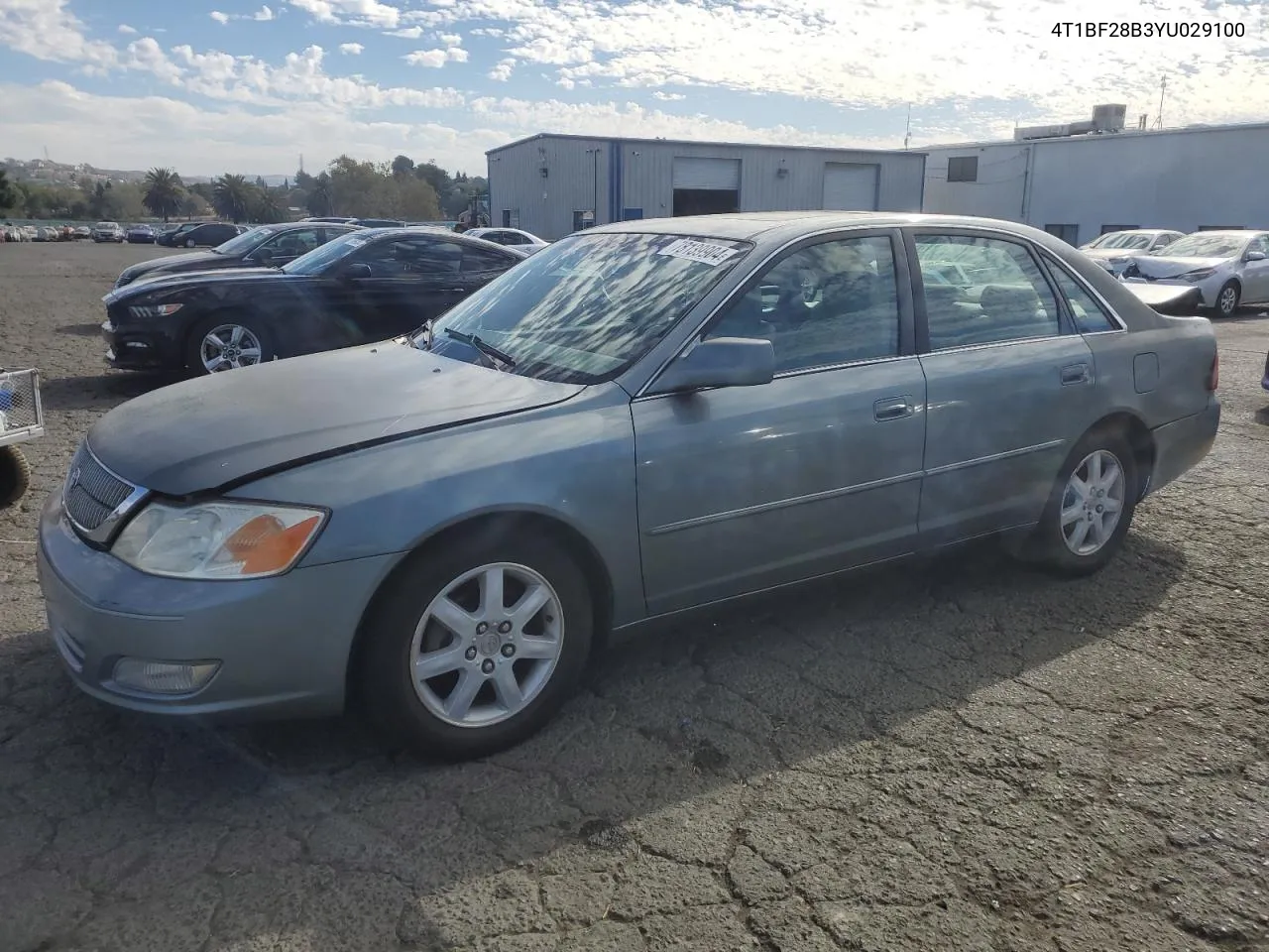 2000 Toyota Avalon Xl VIN: 4T1BF28B3YU029100 Lot: 78139904