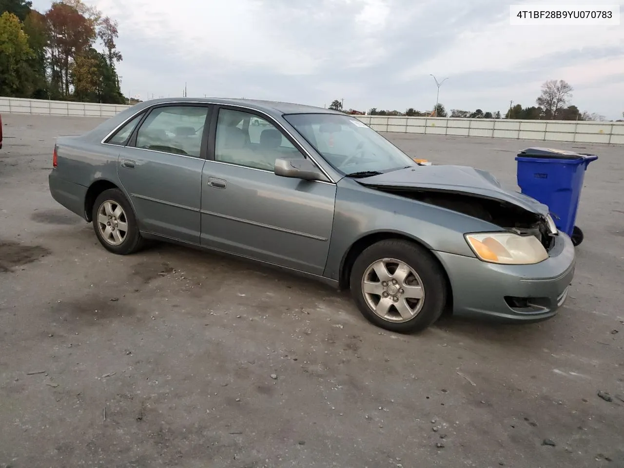 2000 Toyota Avalon Xl VIN: 4T1BF28B9YU070783 Lot: 79997294