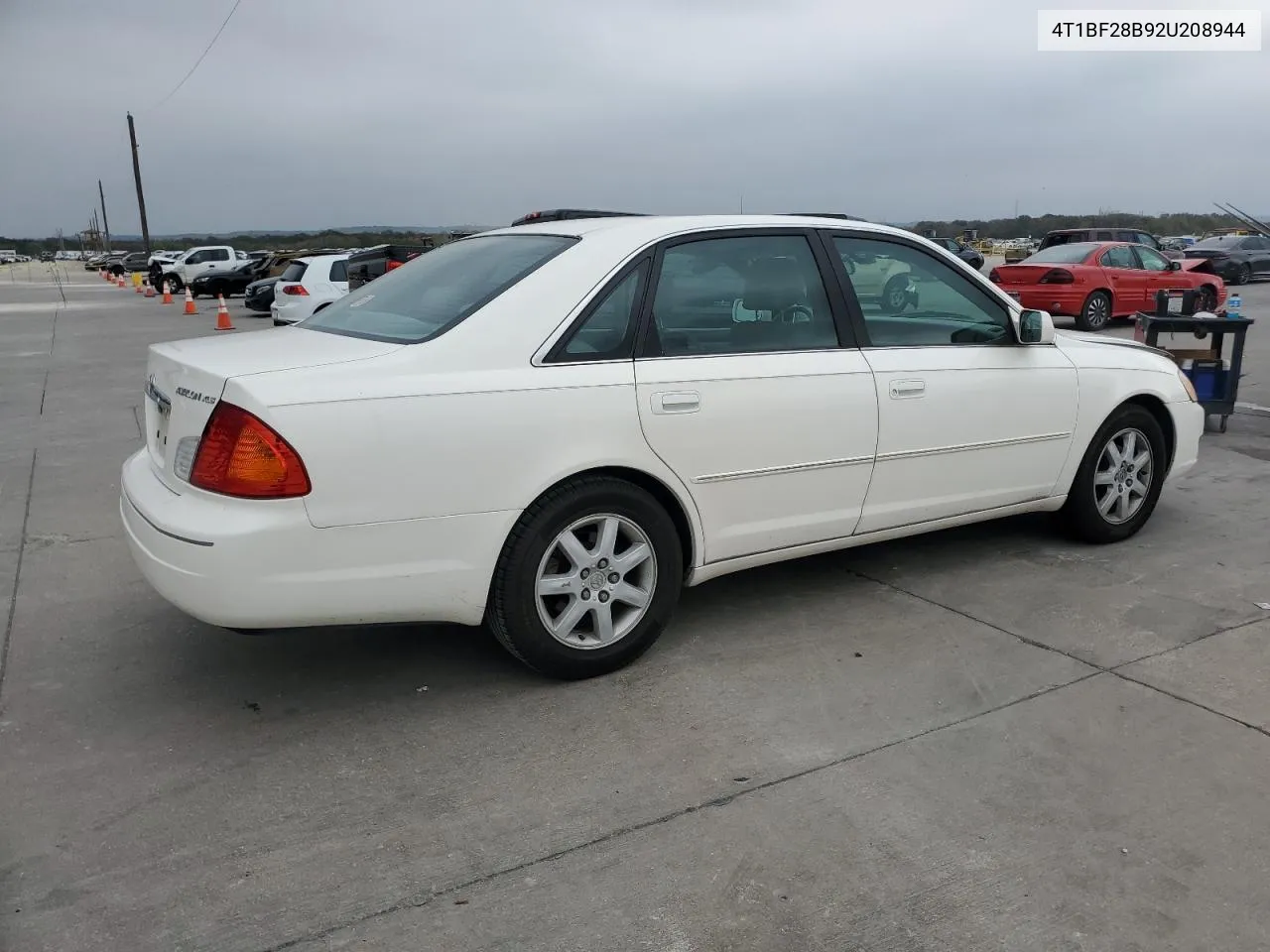 2002 Toyota Avalon Xl VIN: 4T1BF28B92U208944 Lot: 79073774