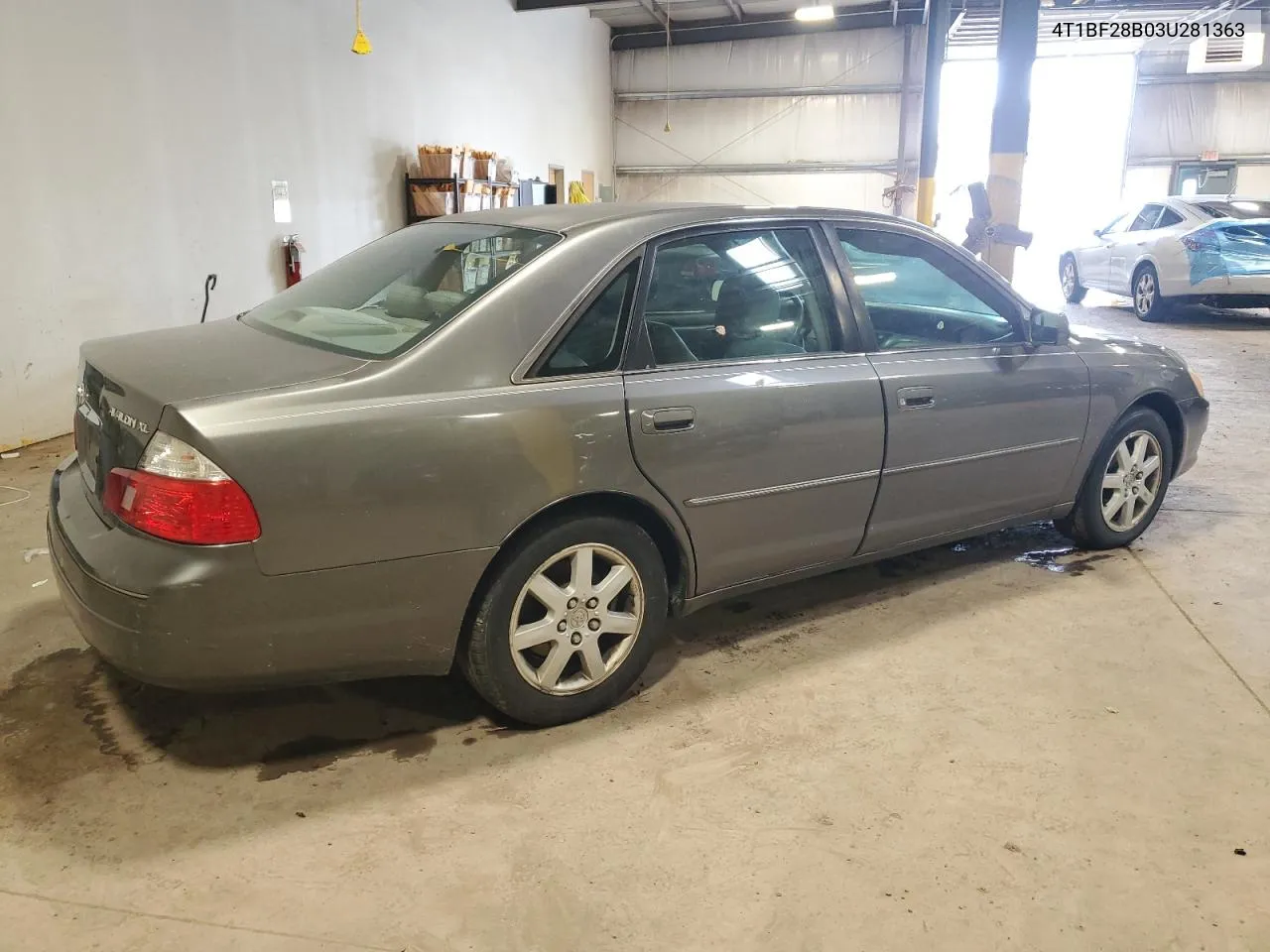 2003 Toyota Avalon Xl VIN: 4T1BF28B03U281363 Lot: 68246334