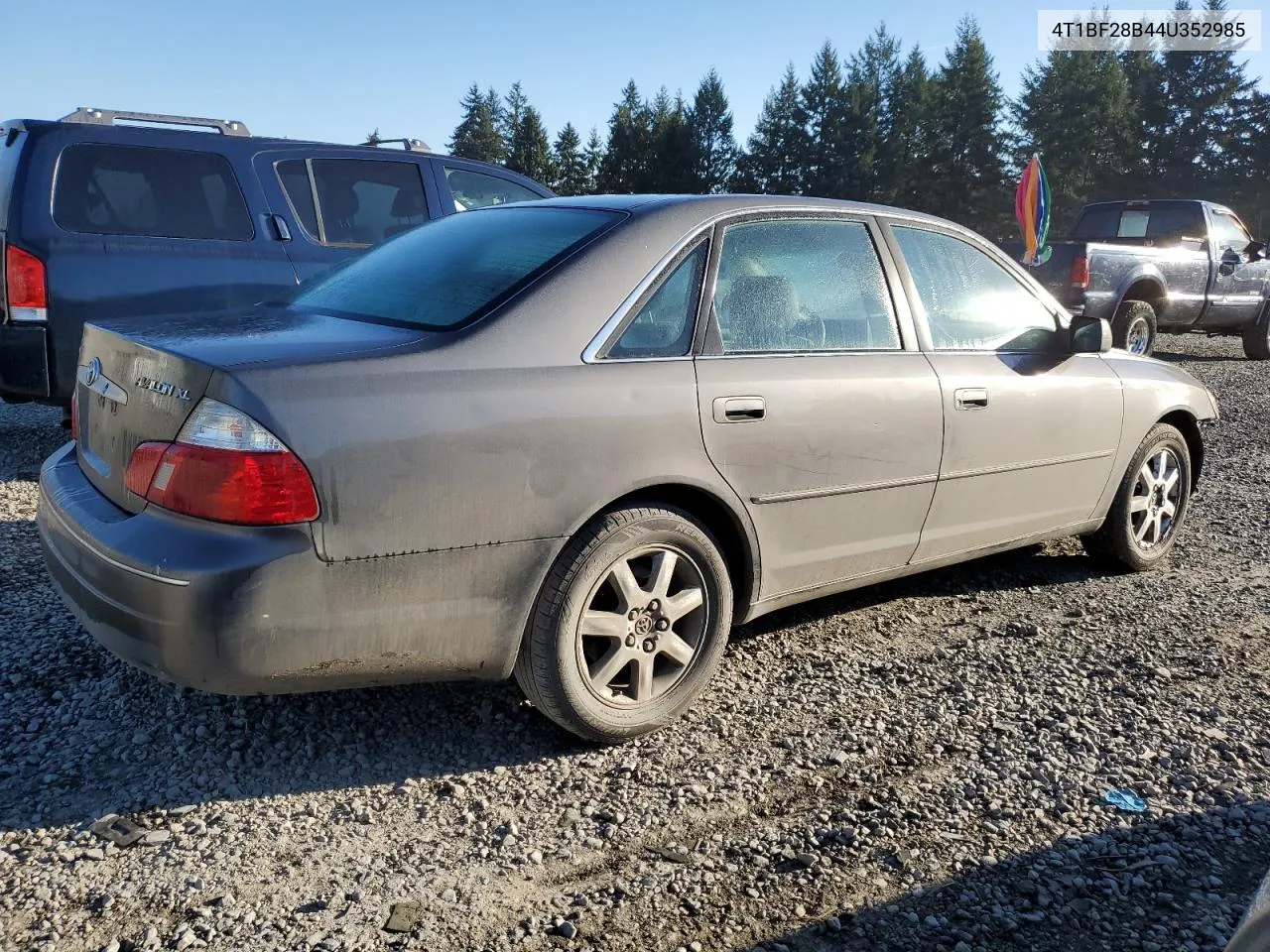 2004 Toyota Avalon Xl VIN: 4T1BF28B44U352985 Lot: 46832584