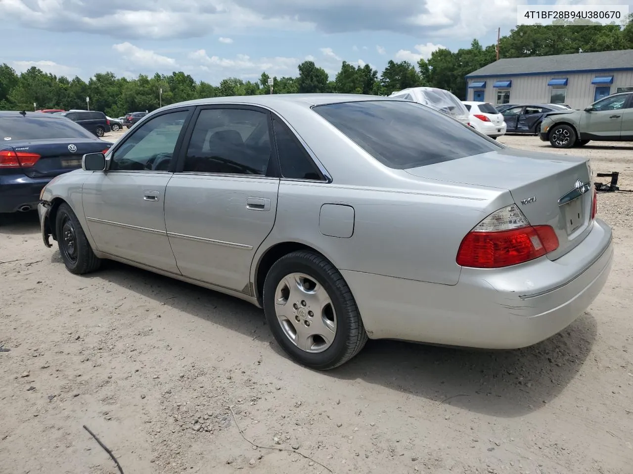 2004 Toyota Avalon Xl VIN: 4T1BF28B94U380670 Lot: 59102494