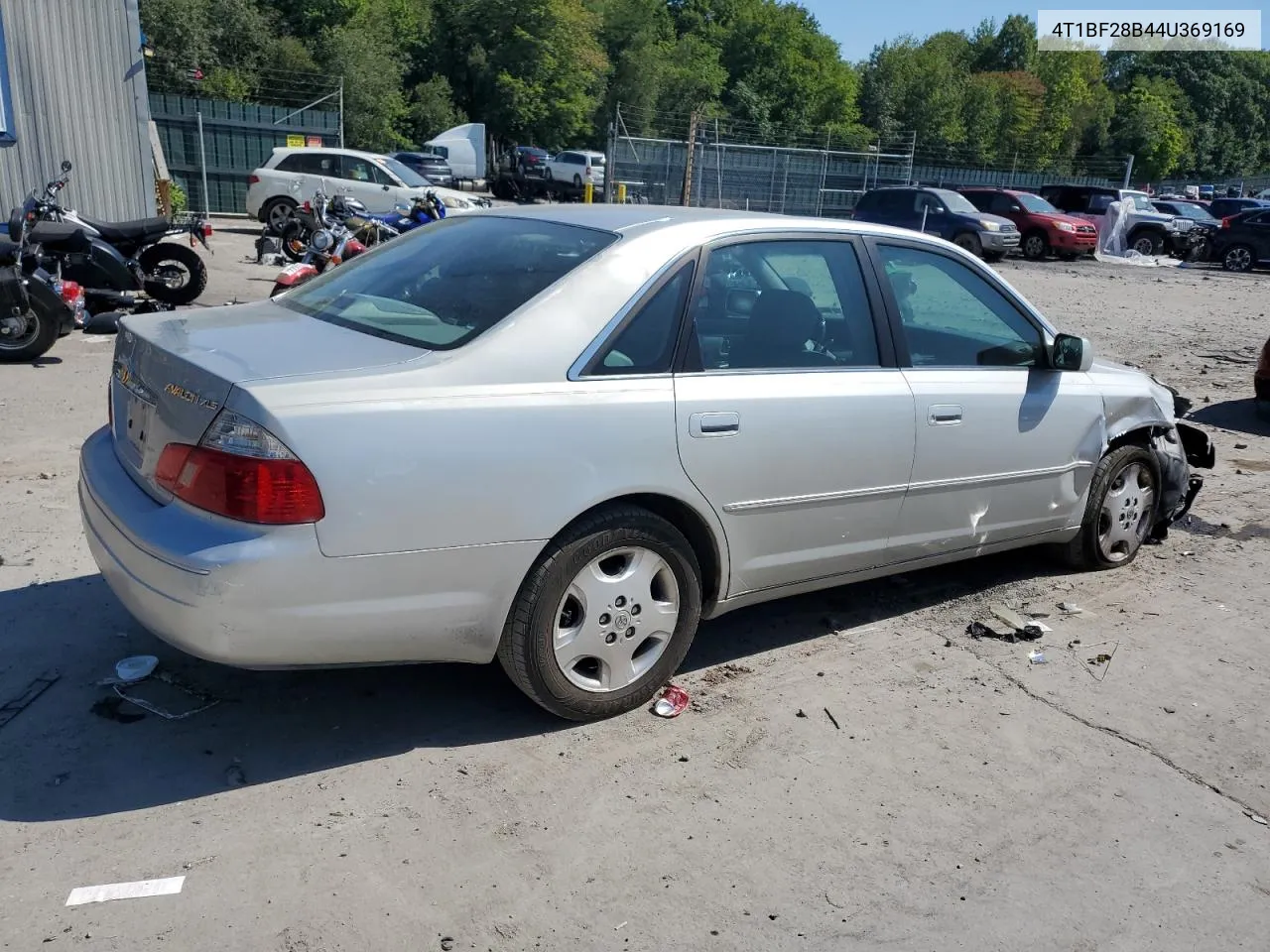 2004 Toyota Avalon Xl VIN: 4T1BF28B44U369169 Lot: 70148214