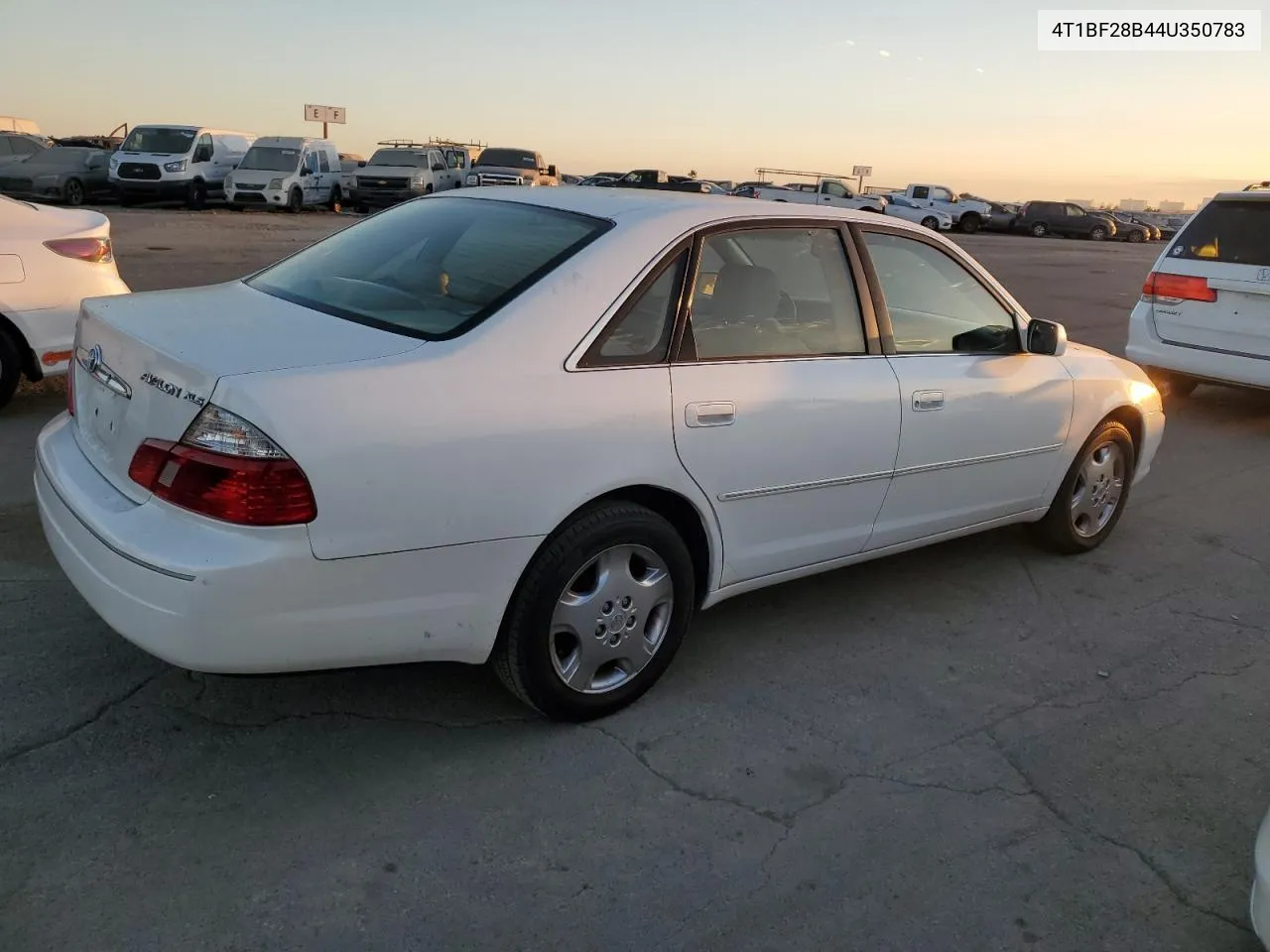 2004 Toyota Avalon Xl VIN: 4T1BF28B44U350783 Lot: 73812404