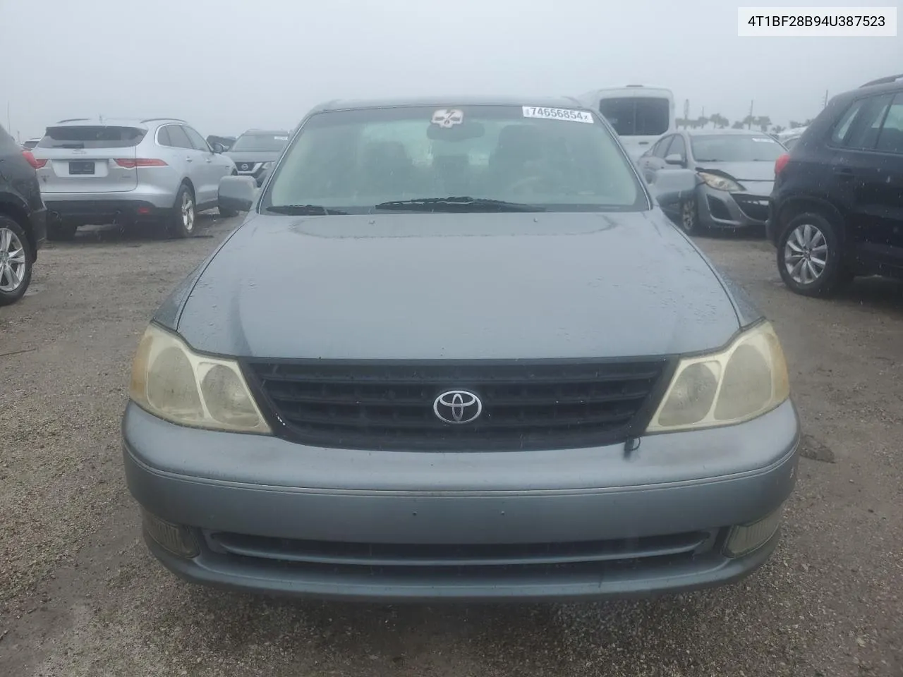 2004 Toyota Avalon Xl VIN: 4T1BF28B94U387523 Lot: 74656854