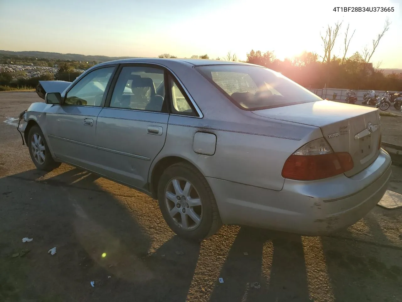 2004 Toyota Avalon Xl VIN: 4T1BF28B34U373665 Lot: 75250534