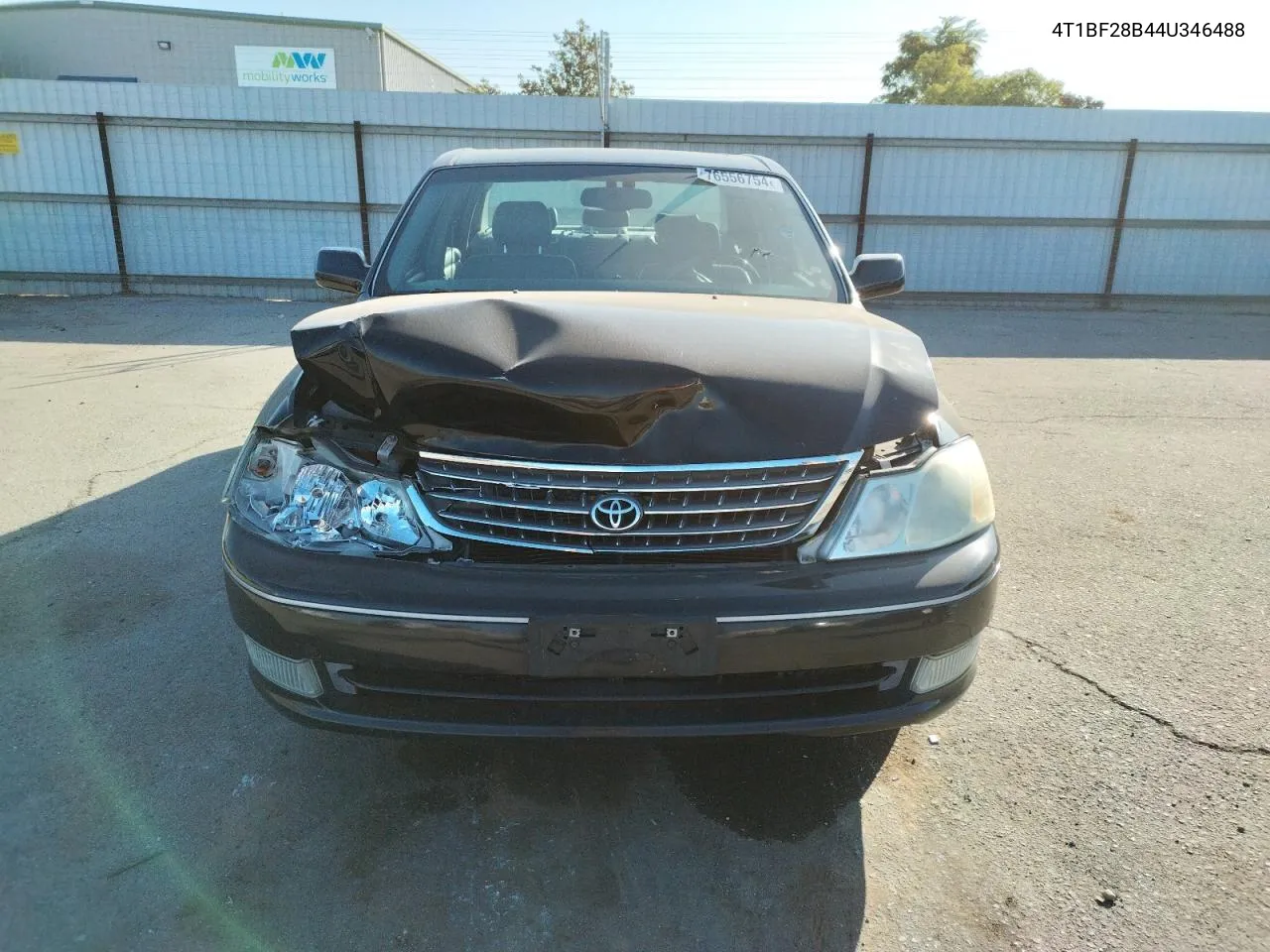 2004 Toyota Avalon Xl VIN: 4T1BF28B44U346488 Lot: 76556754