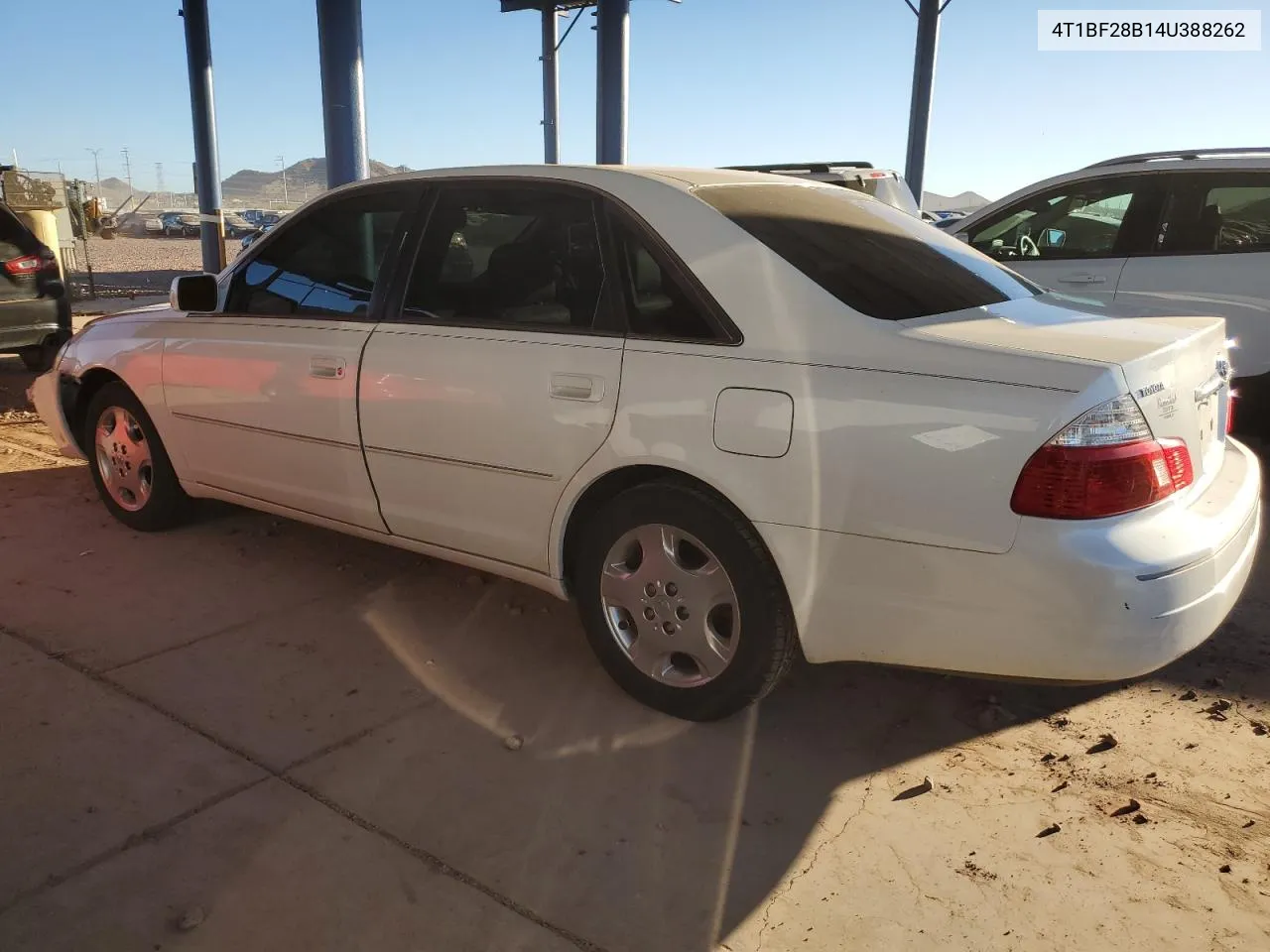 2004 Toyota Avalon Xl VIN: 4T1BF28B14U388262 Lot: 76707074