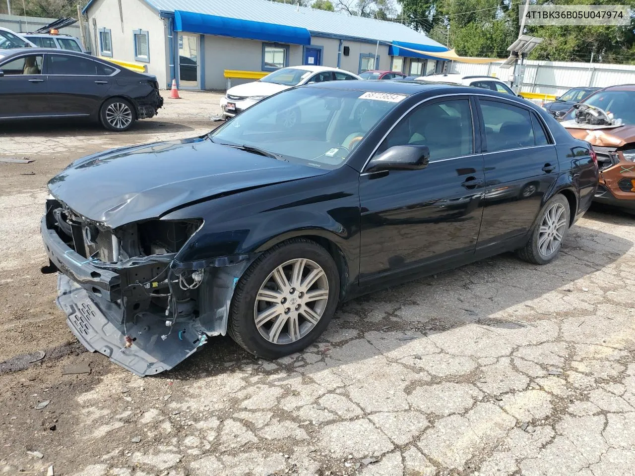 2005 Toyota Avalon Xl VIN: 4T1BK36B05U047974 Lot: 68723654