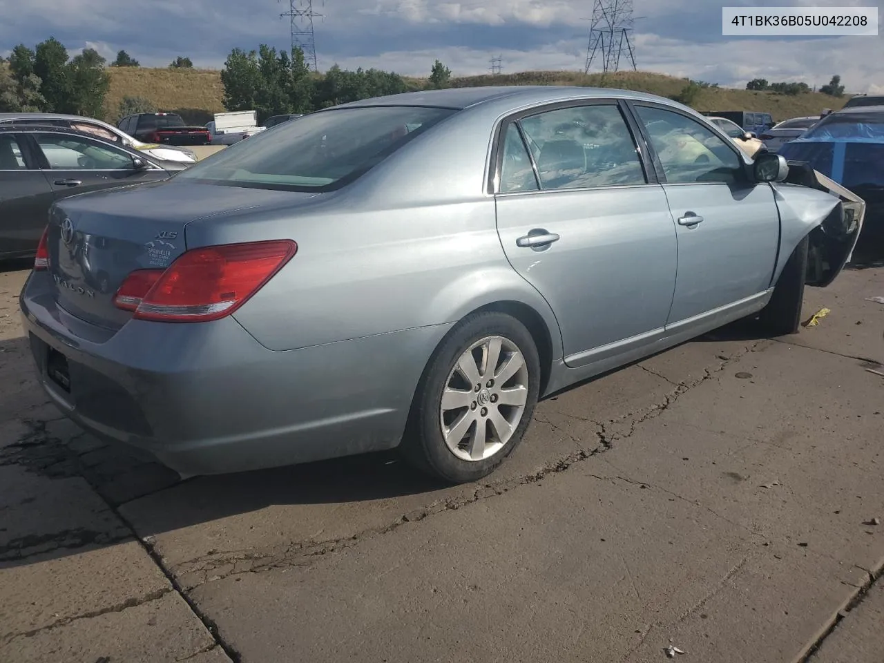 2005 Toyota Avalon Xl VIN: 4T1BK36B05U042208 Lot: 69423844