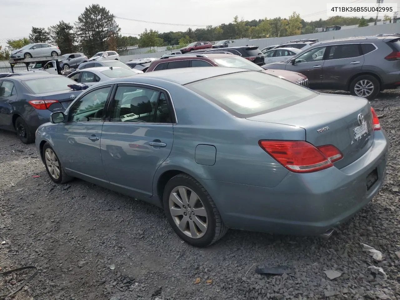 2005 Toyota Avalon Xl VIN: 4T1BK36B55U042995 Lot: 70408254