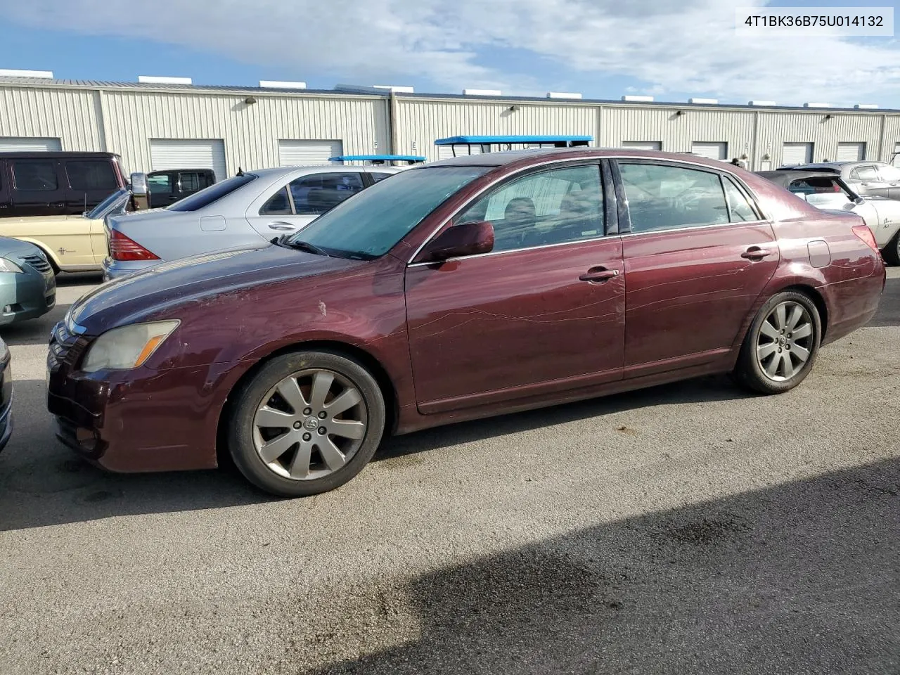 2005 Toyota Avalon Xl VIN: 4T1BK36B75U014132 Lot: 75092734