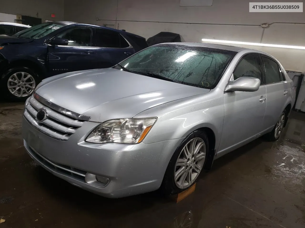 2005 Toyota Avalon Xl VIN: 4T1BK36B55U038509 Lot: 75294954