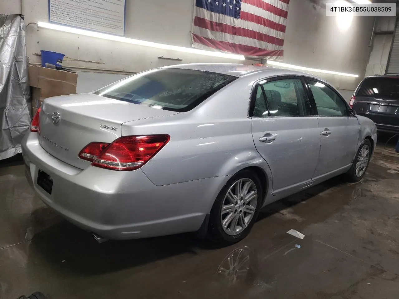 2005 Toyota Avalon Xl VIN: 4T1BK36B55U038509 Lot: 75294954