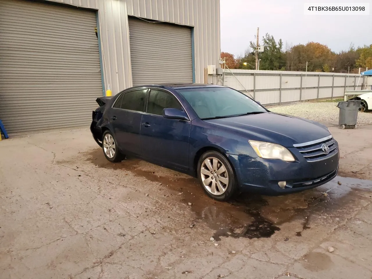 2005 Toyota Avalon Xl VIN: 4T1BK36B65U013098 Lot: 78217694