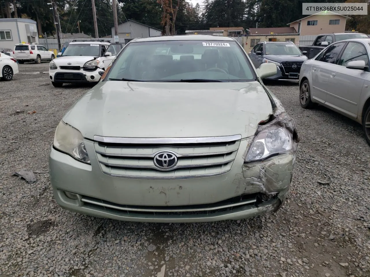 2005 Toyota Avalon Xl VIN: 4T1BK36BX5U025044 Lot: 79770924