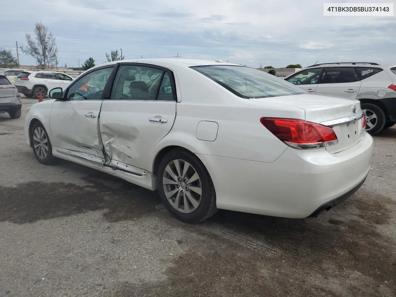 2011 Toyota Avalon Base VIN: 4T1BK3DB5BU374143 Lot: 75713534