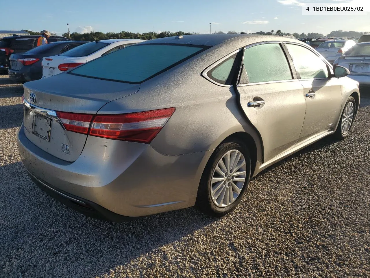 2014 Toyota Avalon Hybrid VIN: 4T1BD1EB0EU025702 Lot: 74686884