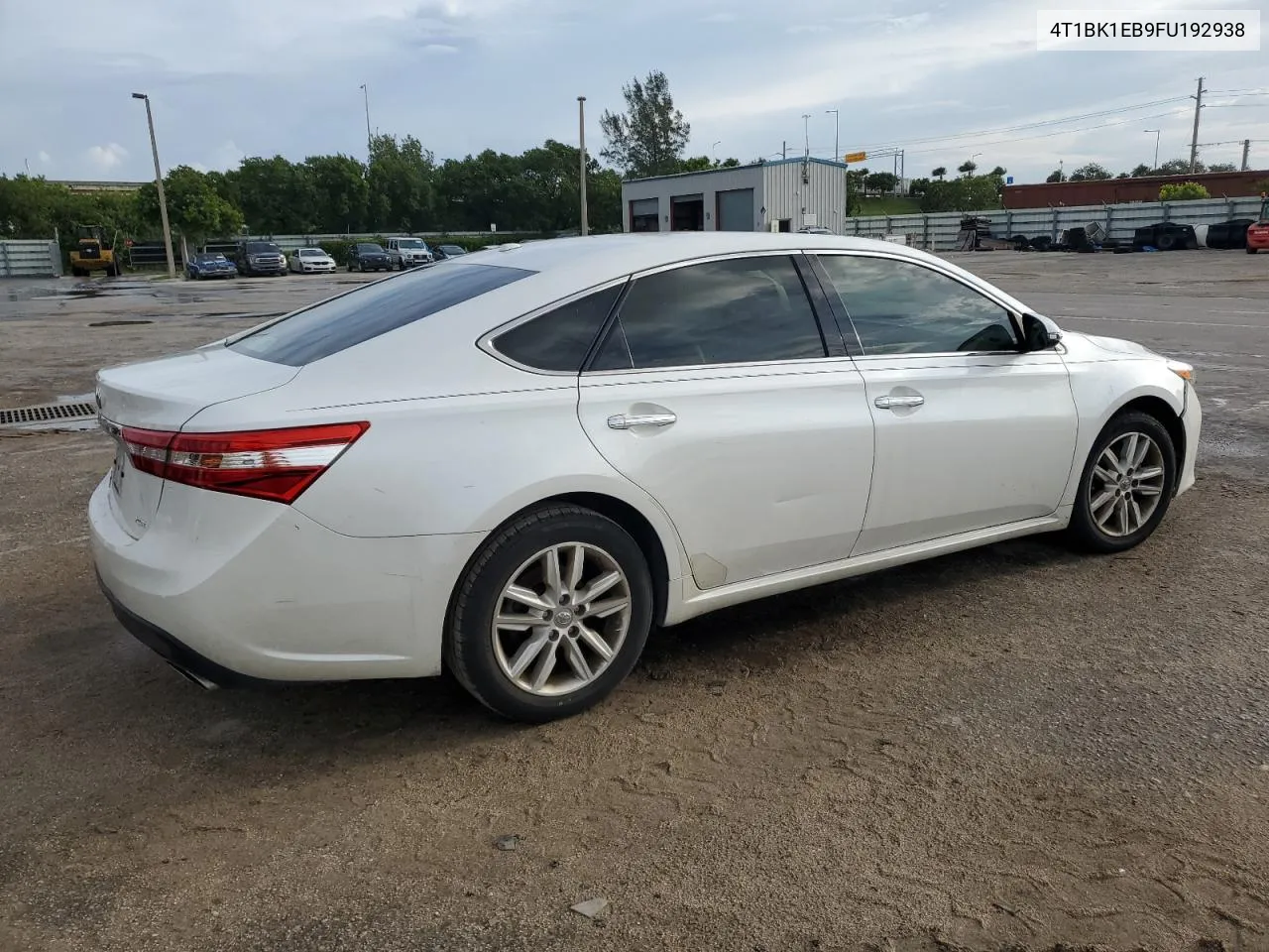 4T1BK1EB9FU192938 2015 Toyota Avalon Xle