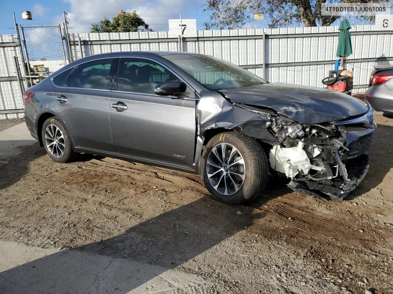 4T1BD1EB1JU061005 2018 Toyota Avalon Hybrid