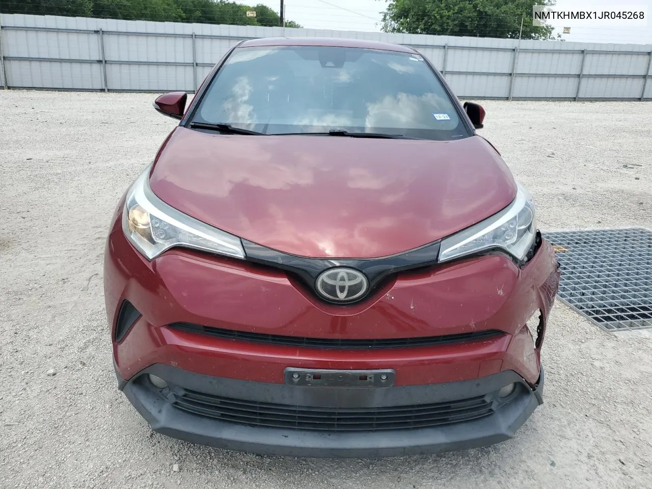 NMTKHMBX1JR045268 2018 Toyota C-Hr Xle