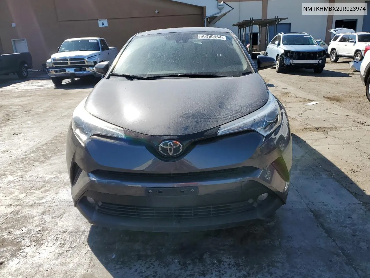 NMTKHMBX2JR023974 2018 Toyota C-Hr Xle