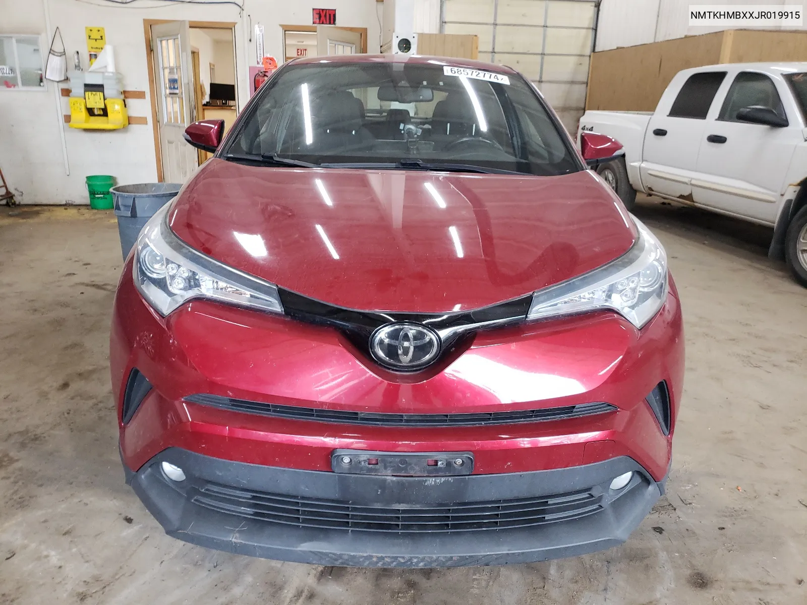 NMTKHMBXXJR019915 2018 Toyota C-Hr Xle