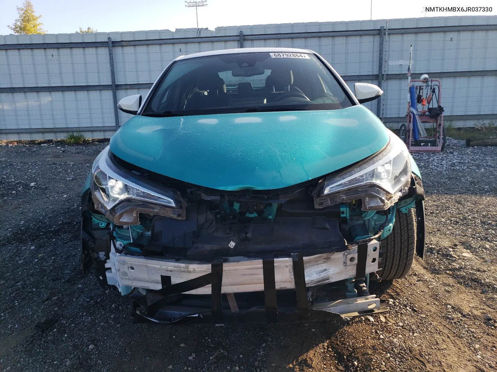 NMTKHMBX6JR037330 2018 Toyota C-Hr Xle