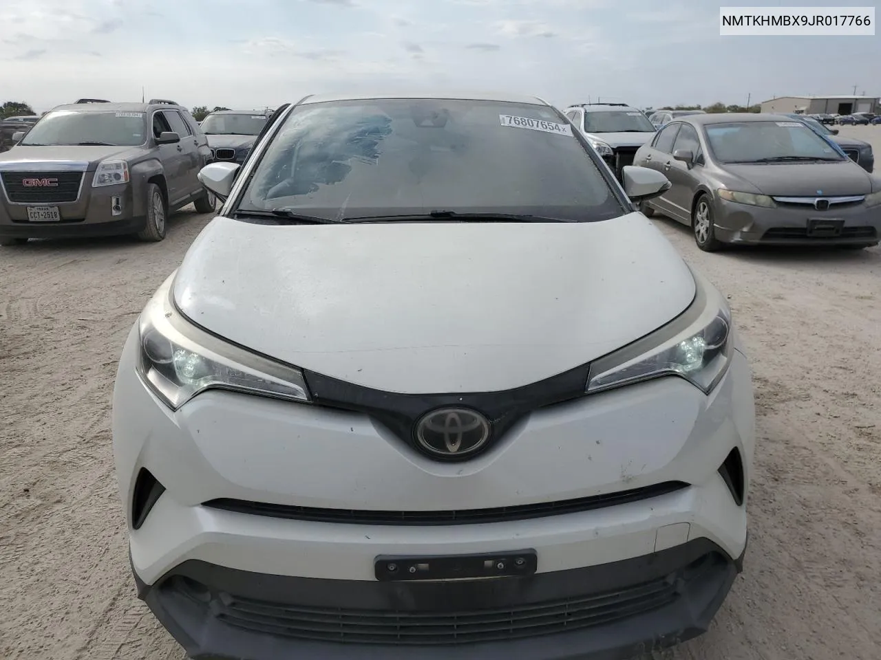 NMTKHMBX9JR017766 2018 Toyota C-Hr Xle