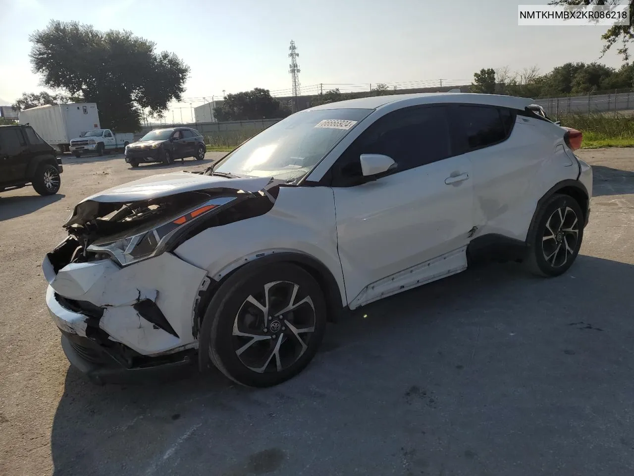 NMTKHMBX2KR086218 2019 Toyota C-Hr Xle