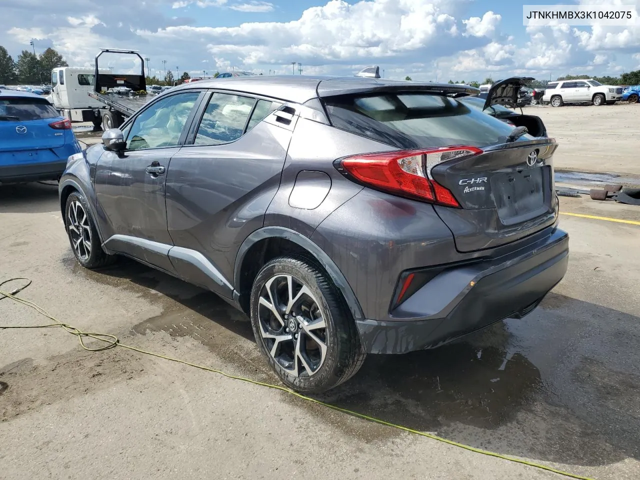 JTNKHMBX3K1042075 2019 Toyota C-Hr Xle