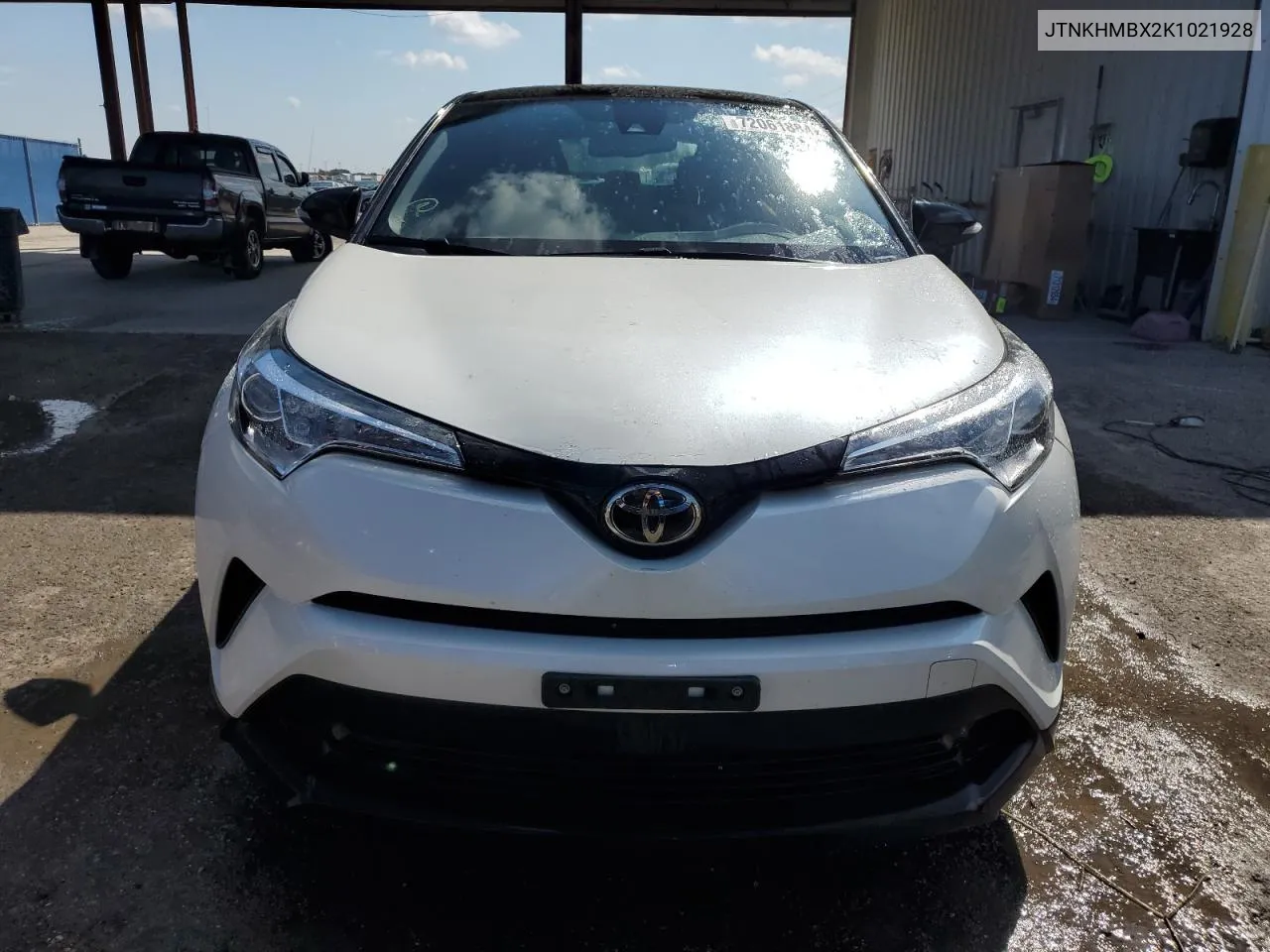 JTNKHMBX2K1021928 2019 Toyota C-Hr Xle