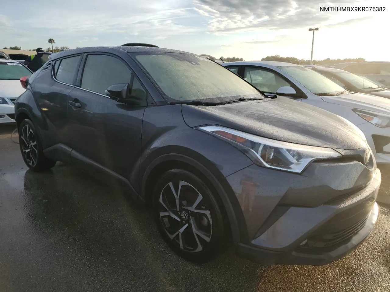 2019 Toyota C-Hr Xle VIN: NMTKHMBX9KR076382 Lot: 73811034