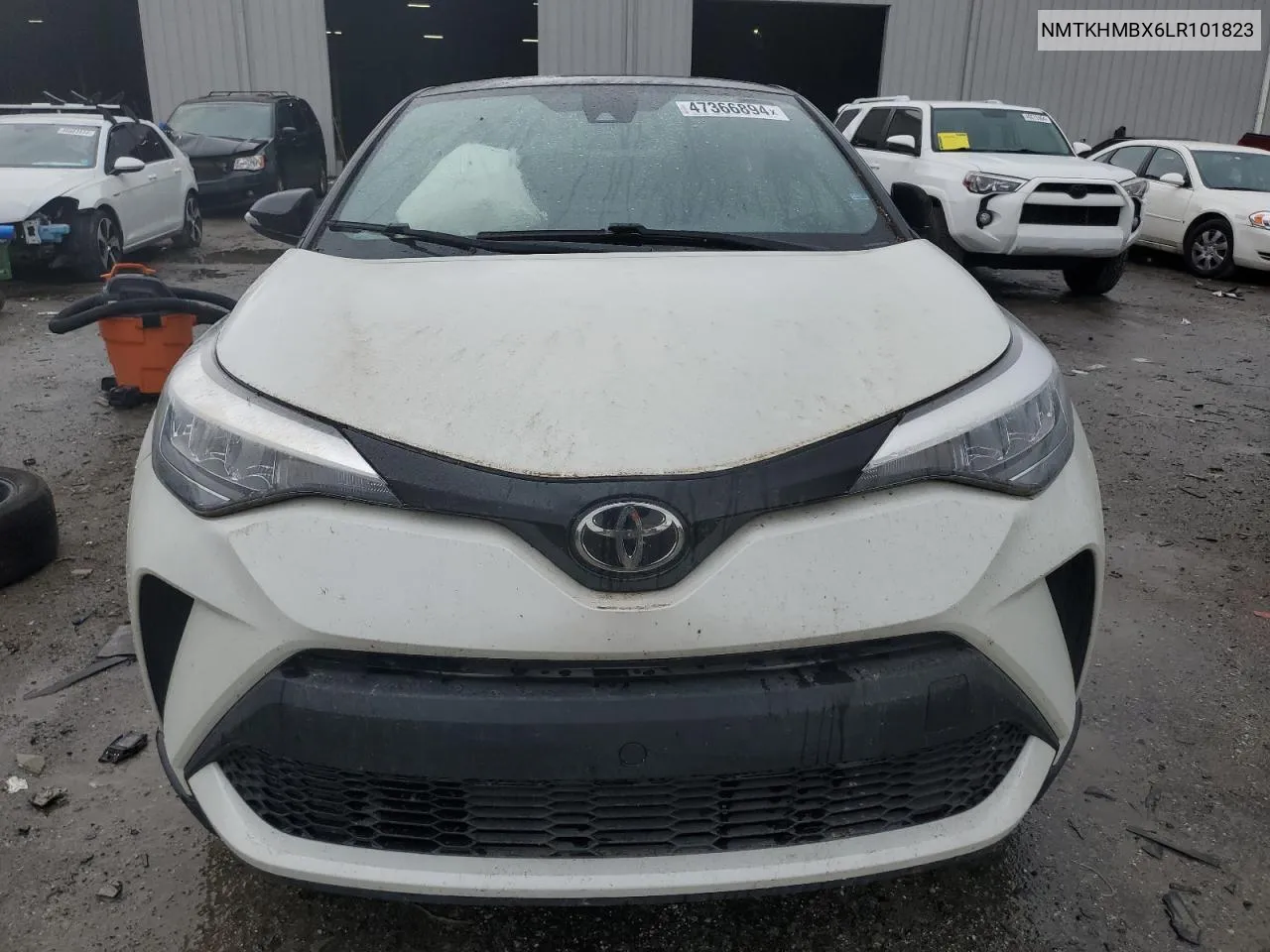 NMTKHMBX6LR101823 2020 Toyota C-Hr Xle