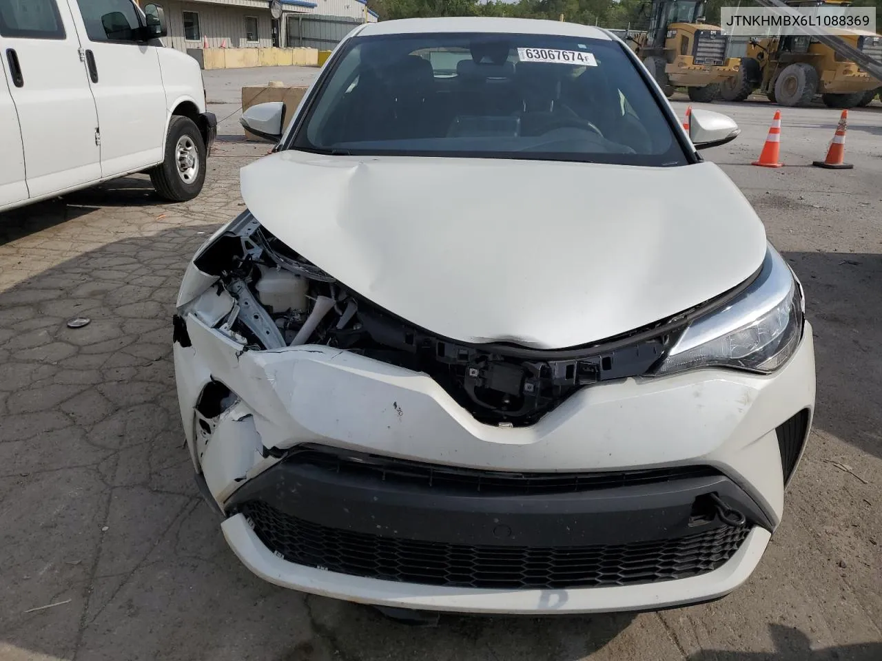 JTNKHMBX6L1088369 2020 Toyota C-Hr Xle