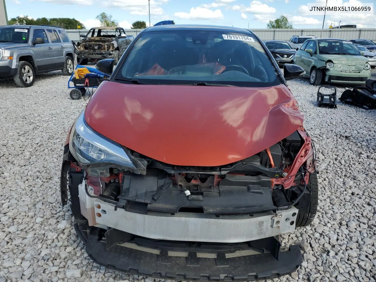 JTNKHMBX5L1066959 2020 Toyota C-Hr Xle