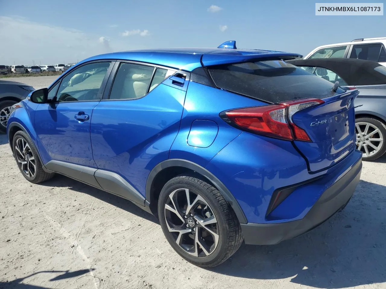 JTNKHMBX6L1087173 2020 Toyota C-Hr Xle