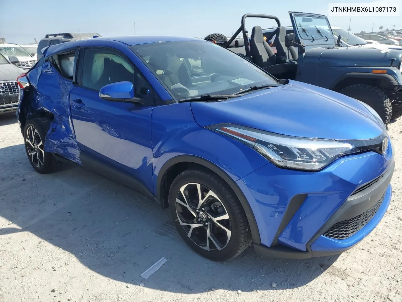 JTNKHMBX6L1087173 2020 Toyota C-Hr Xle