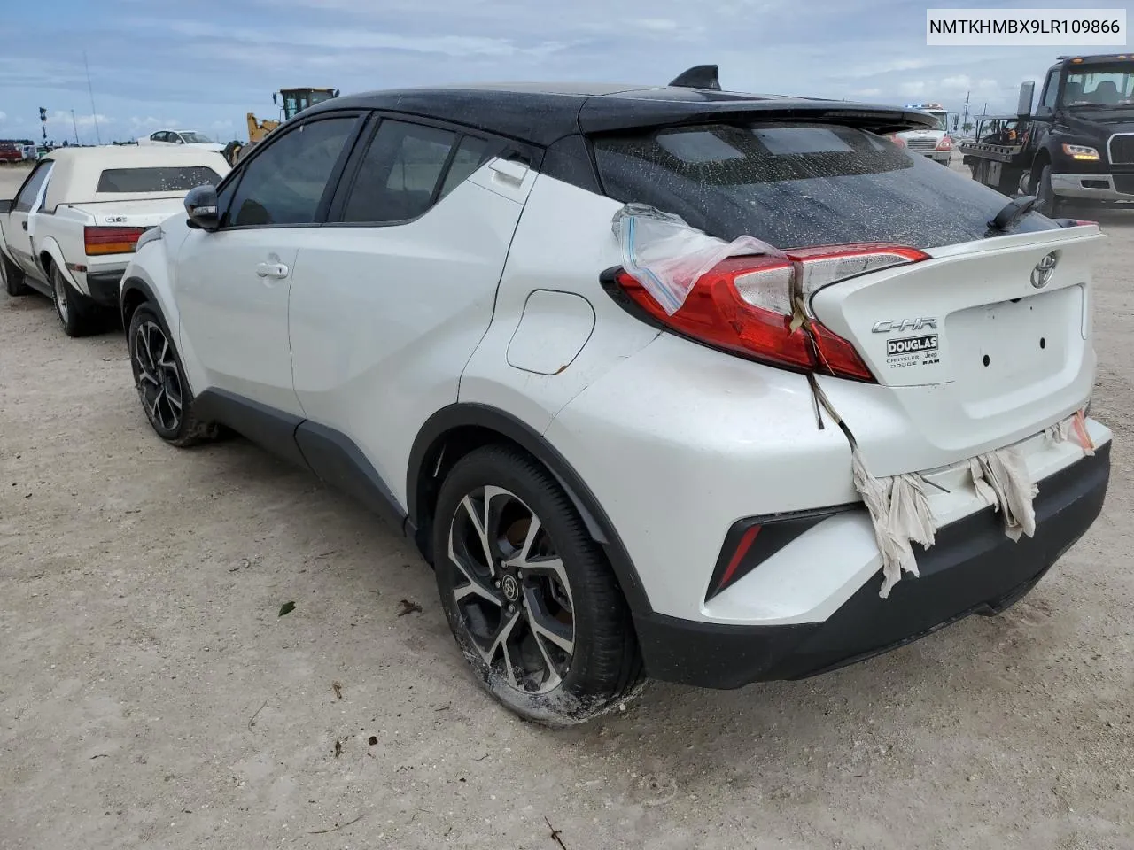 NMTKHMBX9LR109866 2020 Toyota C-Hr Xle