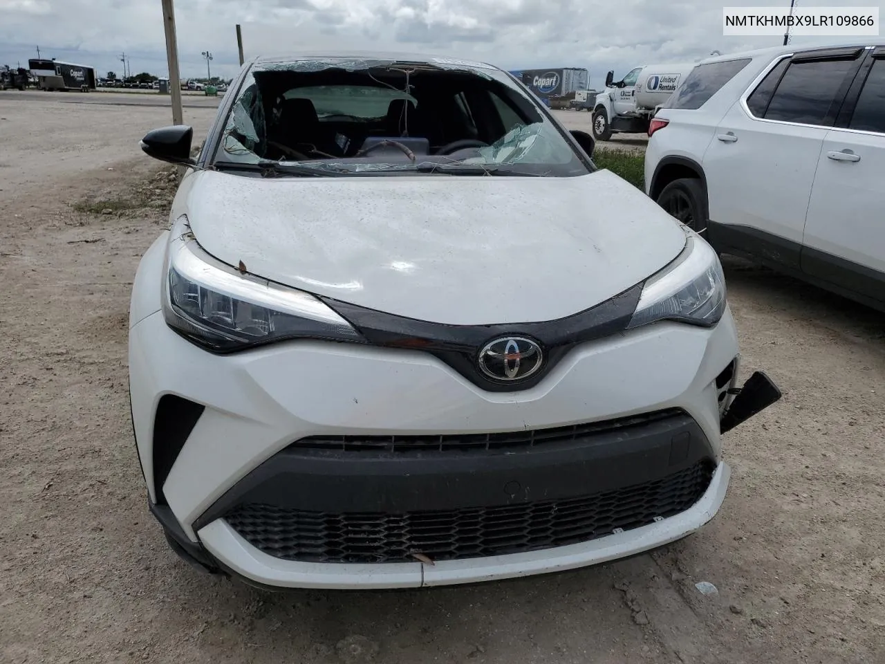 NMTKHMBX9LR109866 2020 Toyota C-Hr Xle