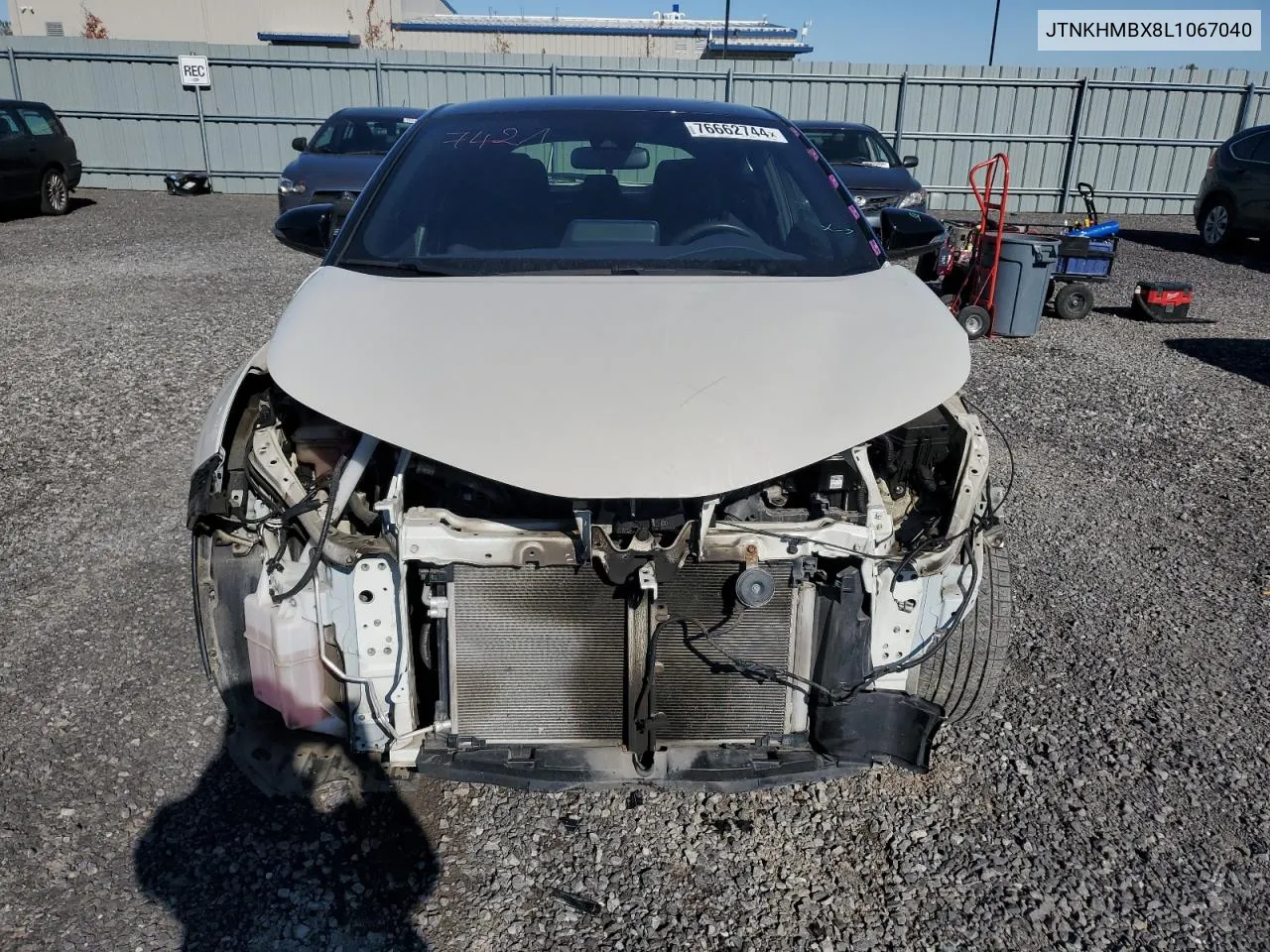 JTNKHMBX8L1067040 2020 Toyota C-Hr Xle