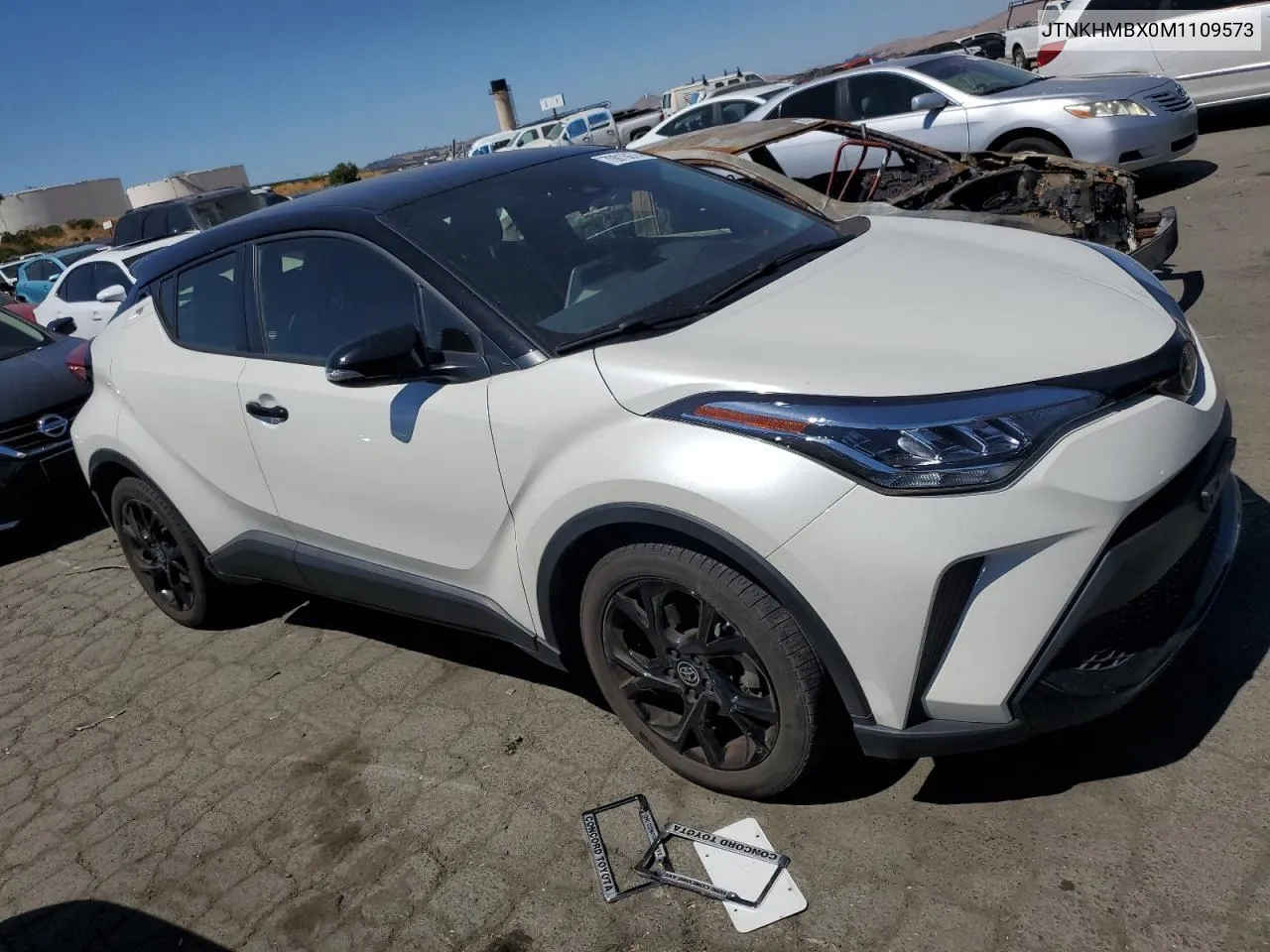 2021 Toyota C-Hr Xle VIN: JTNKHMBX0M1109573 Lot: 70015674