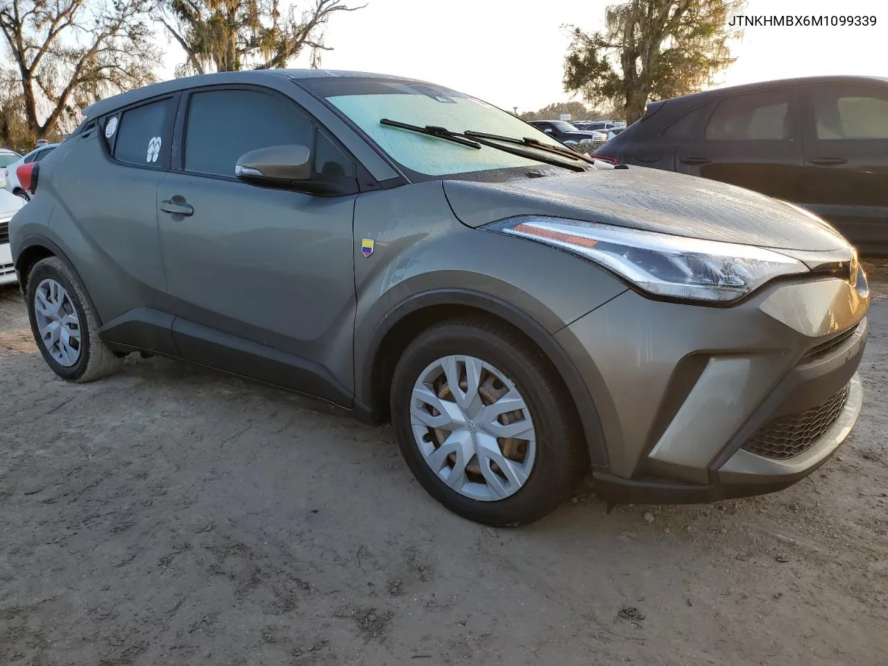 JTNKHMBX6M1099339 2021 Toyota C-Hr Xle