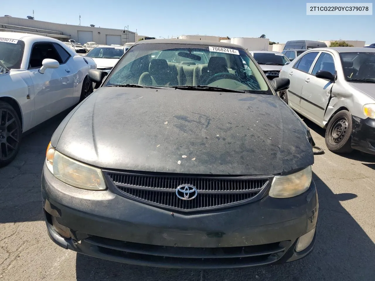 2000 Toyota Camry Solara Se VIN: 2T1CG22P0YC379078 Lot: 70682414