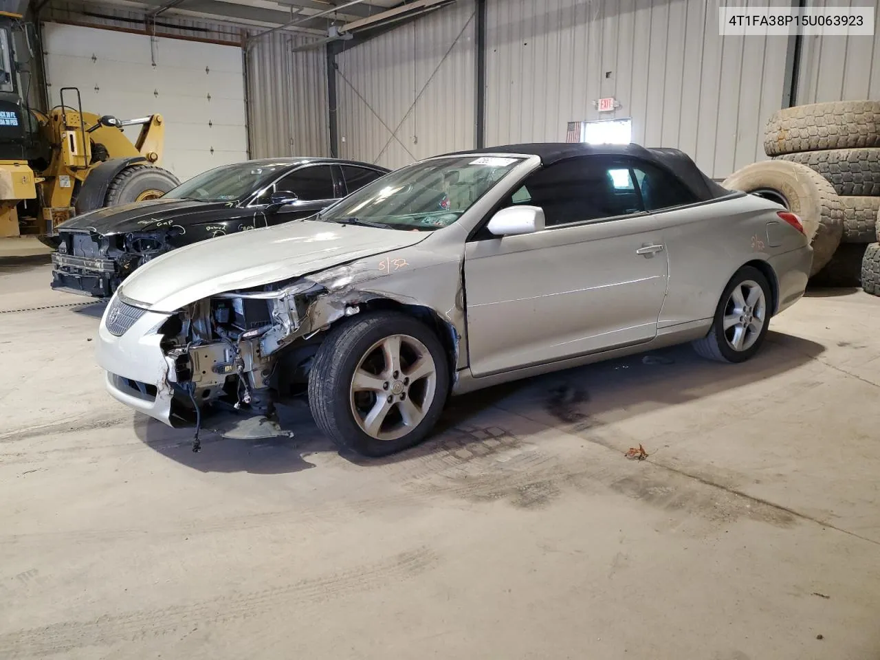 2005 Toyota Camry Solara Se VIN: 4T1FA38P15U063923 Lot: 75633804