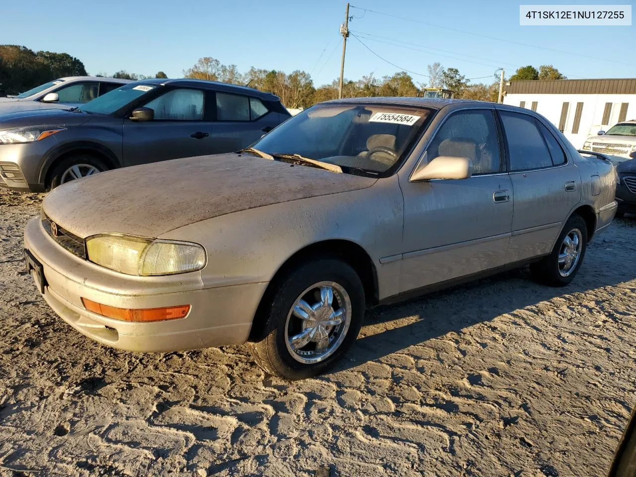 1992 Toyota Camry Le VIN: 4T1SK12E1NU127255 Lot: 75554584