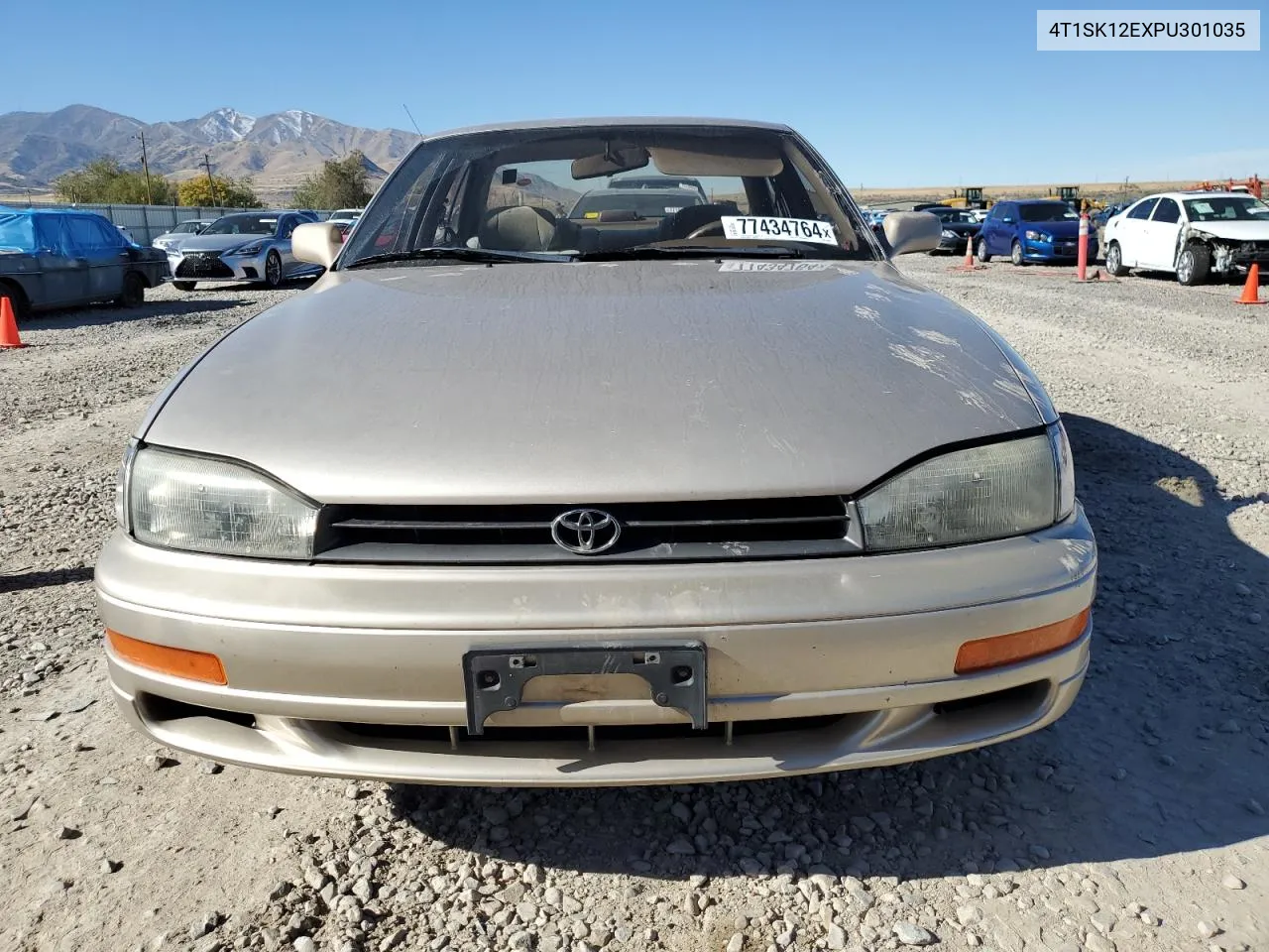 1993 Toyota Camry Le VIN: 4T1SK12EXPU301035 Lot: 77434764